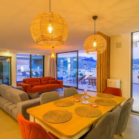 Luxury In Yesilkoy - 10 Minutes Drive To Kalkan