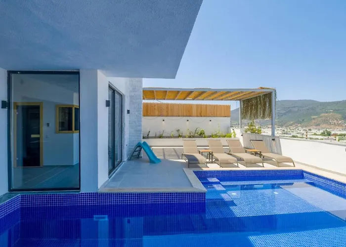 Luxury In Yesilkoy - 10 Minutes Drive To