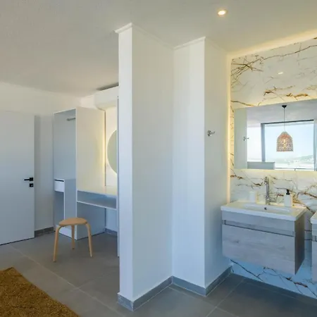 Yesilkoy 3 Bedroom 5145 Villa *